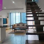 The Arabesque Loft With Jacuzzi